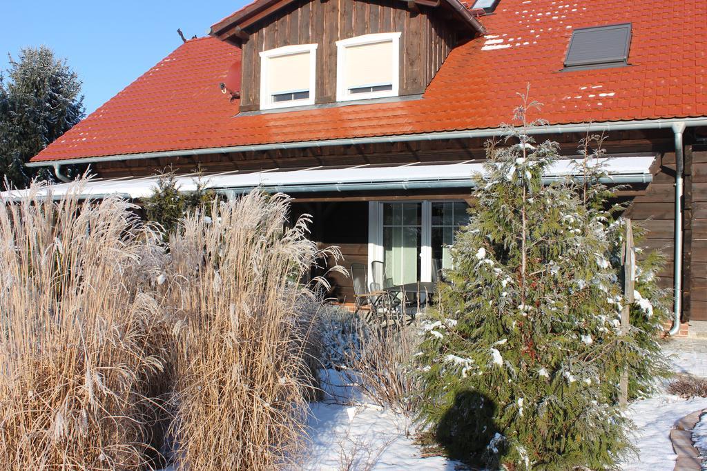 Spreewaldhaus Zum Schoberplatz Lübben Exterior foto